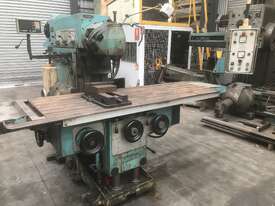 Zayer Ram Type Mill - Factory Clearance Sale! - picture1' - Click to enlarge