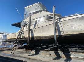 Flybridge Cruiser Southerncross 52 - picture0' - Click to enlarge