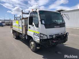 2006 Isuzu NPS300 - picture0' - Click to enlarge