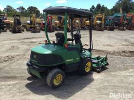 John Deere 1445 Series II 4WD - picture2' - Click to enlarge