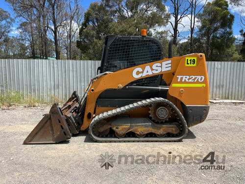 CASE TR270 Skid Steer Loader