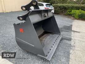 Excavator Tilting Batter Bucket  - picture0' - Click to enlarge