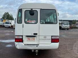 Toyota Coaster XZB50R - picture2' - Click to enlarge