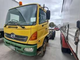 Hino FM1J - picture0' - Click to enlarge