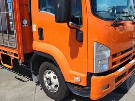 Isuzu FRR500 - picture0' - Click to enlarge