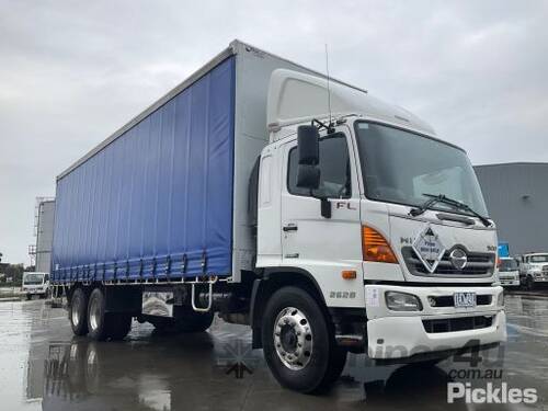 2015 Hino 500 2628 FL