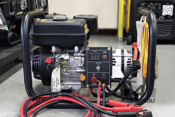 MACFARLANE - Kompak 12V 120A Battery Charger