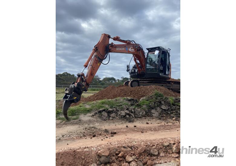 caption 24-29T Excavator Ripper