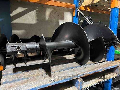 2023 AUGER DRIVE MOTOR with 450mm AUGER BIT -  STRONG AND RELIABLE
