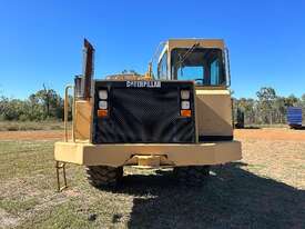 2004 CATERPILLAR 615C MOTOR SCRAPER - picture0' - Click to enlarge