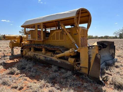 1975 CAT D8K DOZER