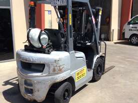 Nissan PL02A25U Counterbalance Forklift - picture0' - Click to enlarge
