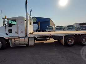 Kenworth T404 - picture2' - Click to enlarge