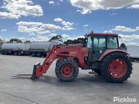 2008 Kubota M125X Tractor / Loader - picture2' - Click to enlarge