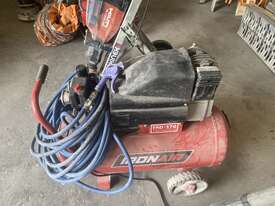 Air Compressor - picture2' - Click to enlarge