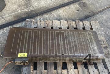 Humphries Type FA4B18 Magnetic Chuck 110V 440 Watts 1250 x 530mm 430kg