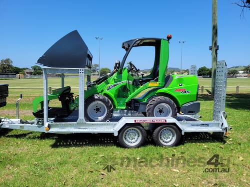 Avant 745 ArborPro Articulated Mini Loader Trailer Package