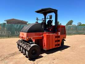 2013 DYNAPAC CP142 PNEMATIC ROLLER - picture0' - Click to enlarge