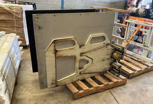 Class   2 White Goods Clamp