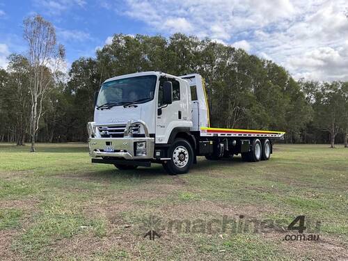 Isuzu FVY 240-300 Tilt tray Truck