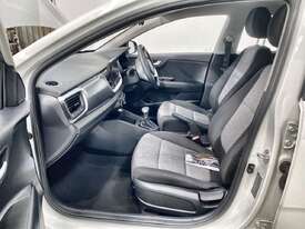 2023 Kia Stonic S Hatch (Petrol) (Auto) - picture0' - Click to enlarge