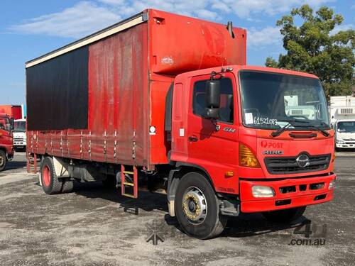 2007 Hino 500 1727 GH Curtain Sider