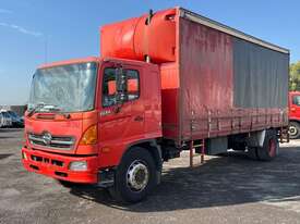 2007 Hino 500 1727 GH Curtain Sider - picture1' - Click to enlarge