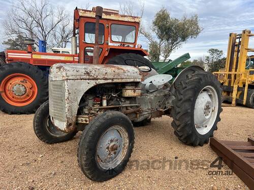 Massey Ferguson TA20X Tractor