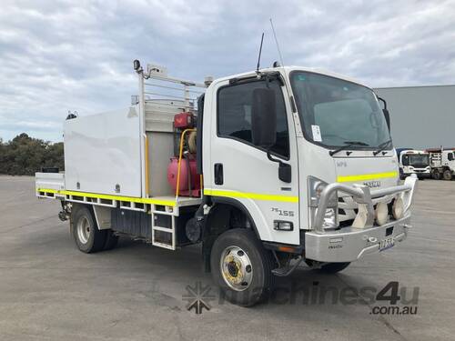 2019 Isuzu NPS 75-155 Service Body