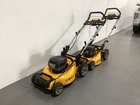 DeWalt cordless lawn mowers - picture0' - Click to enlarge