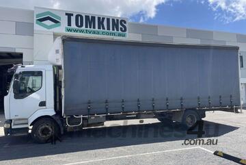 2001 Mack MV 4x2 Curtain Sider Truck