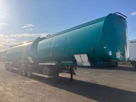 2011 Holmwood Highgate BS32-AHH-NSD Tandem Axle Tanker combination - picture0' - Click to enlarge