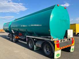 2011 Holmwood Highgate BS32-AHH-NSD Tandem Axle Tanker combination - picture2' - Click to enlarge