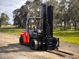 Toyota 8FD60N 6T Diesel Forklift - picture0' - Click to enlarge