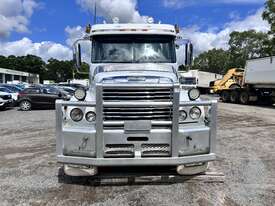 2010 Freightliner Century Class S/T   6x4 Prime Mover (Non Mobile) - picture0' - Click to enlarge