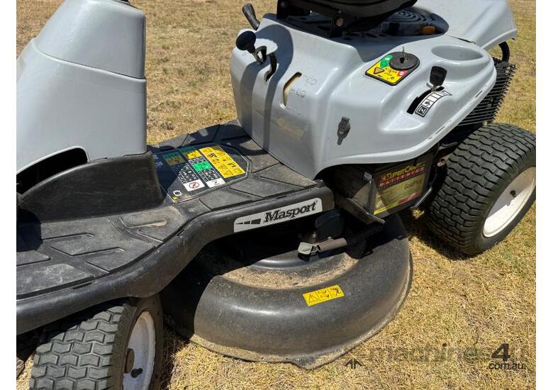 caption Masport RER 3000 Ride On Mower