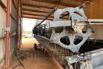 2009 CASE IH 2152 40' DRAPER FRONT