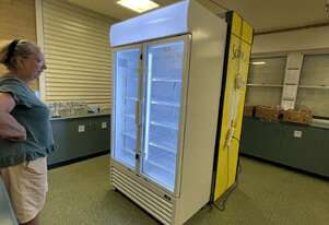 Thermaster Large Two Glass Door Colourbond Upright Drink Fridge LG-1200P