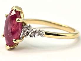 9CT YELLOW GOLD, DIAMOND & RUBY RING - picture0' - Click to enlarge