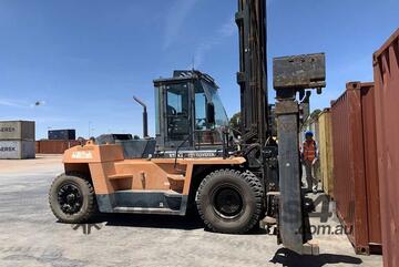 Toyota   15 ton Diesel Forklift