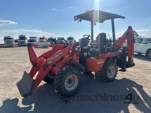 caption Kubota R420S Articulated Wheel Loader