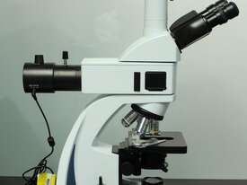 Fluorescent Trinocular Biological Microscope. - picture2' - Click to enlarge