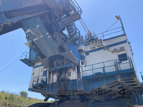 caption 2010 Komatsu P&H 4100 XPC DC Electric Rope Shovel