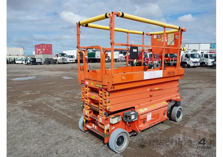 JLG 2646 ES