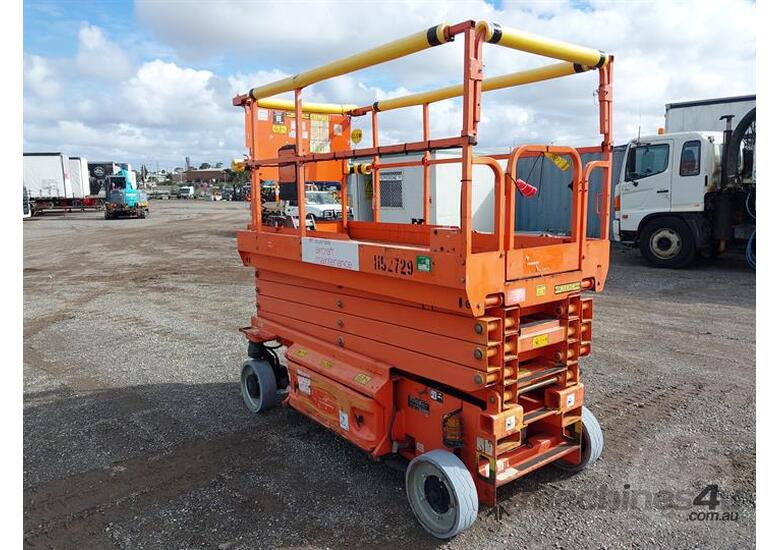 JLG 2646 ES