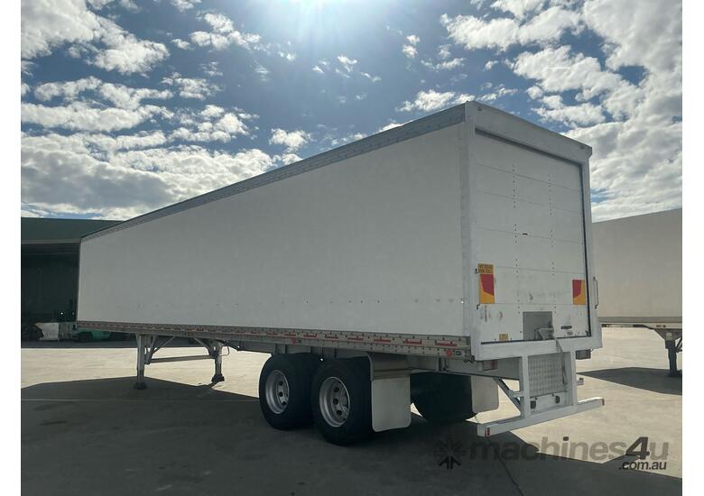 caption 2003 PKA 3 Tandem Axle Pantech Trailer