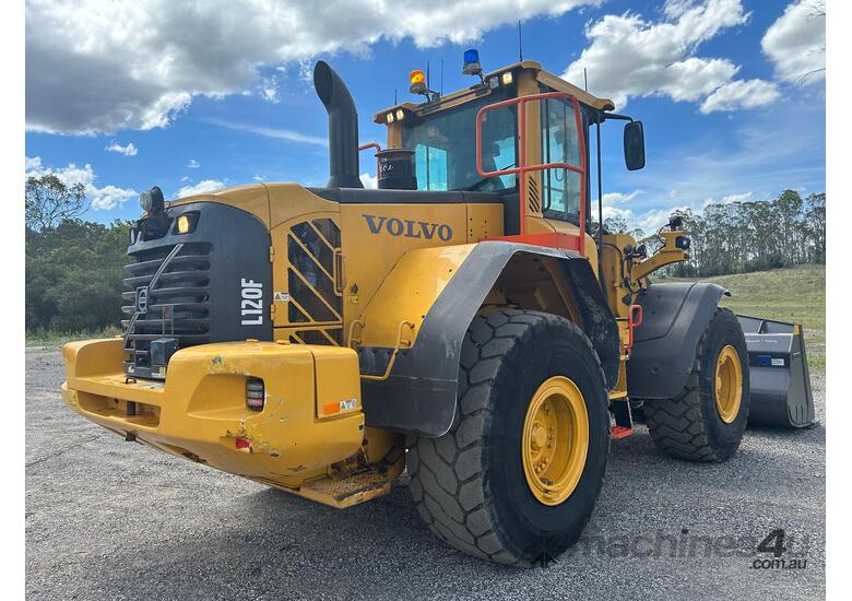 2018 Volvo L120f