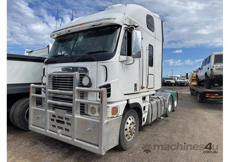 caption 2010 Freightliner Argosy 6x4 Sleeper Cab Prime Mover