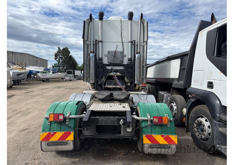 caption 2010 Freightliner Argosy 6x4 Sleeper Cab Prime Mover