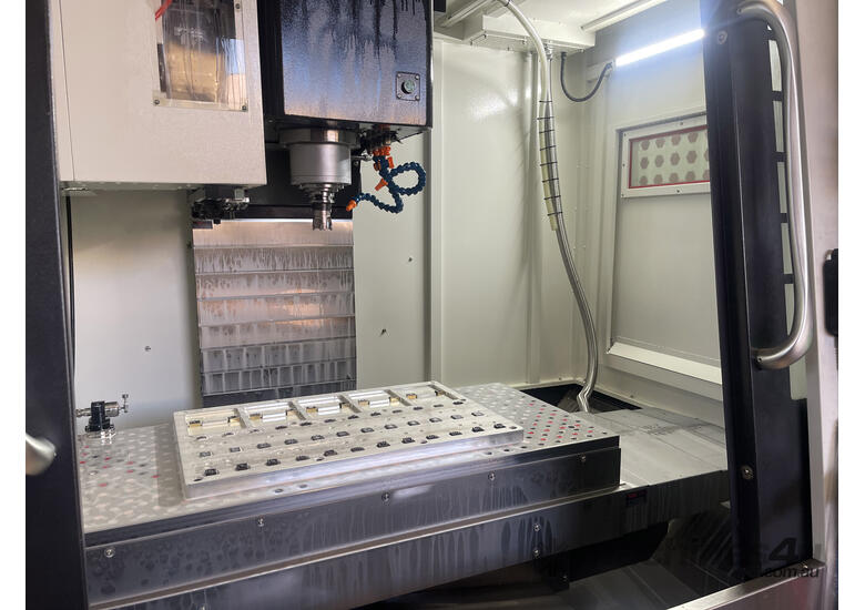 SYIL X11 3 Axis CNC Mill/VMC - ALMOST NEW